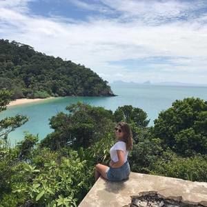 Meet your Posher, Faryn